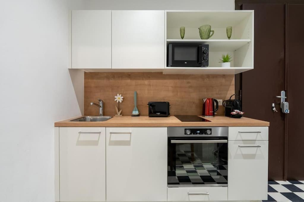 Practical 1Br Flat By Center By Hm Apartment Vienna Exterior photo